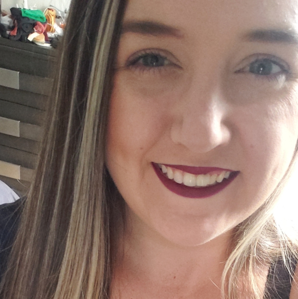 Meet your Posher, Leanna